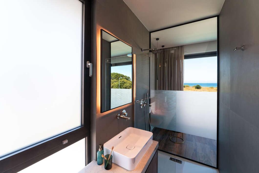 Momentum Villas Ialisos Habitación foto